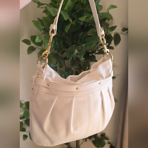 Coach Hampton White Leather 8B15 - Picture 4 of 8